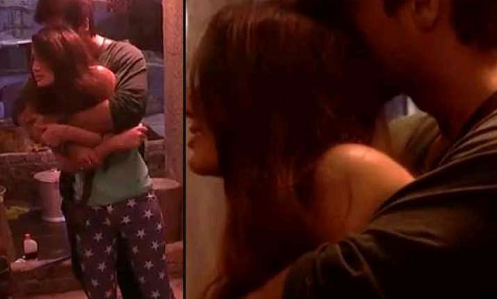 kushal gauhar locked themselves in the loo for 15 mins