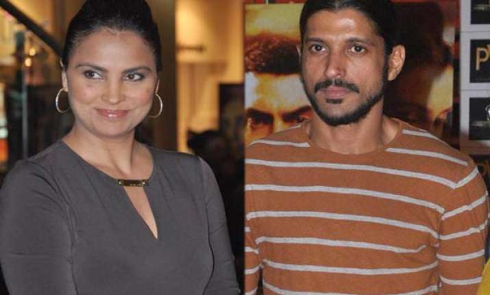 like talaash but farhan akhtar is hot tweets lara dutta
