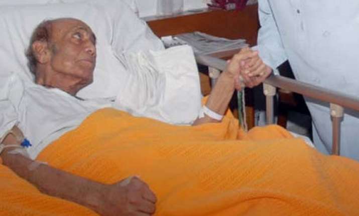 mehdi hassan wanted to visit india meet lata amitabh
