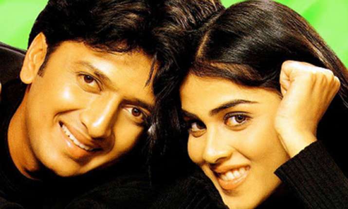 miya biwi riteish genelia in masti 2