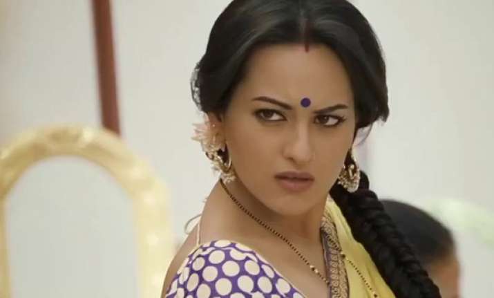 my mother is my biggest critic sonakshi sinha