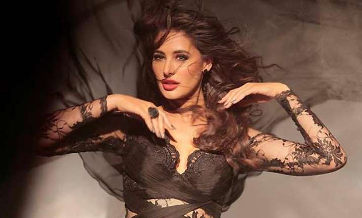nargis fakhri injured while shooting kick s devil song