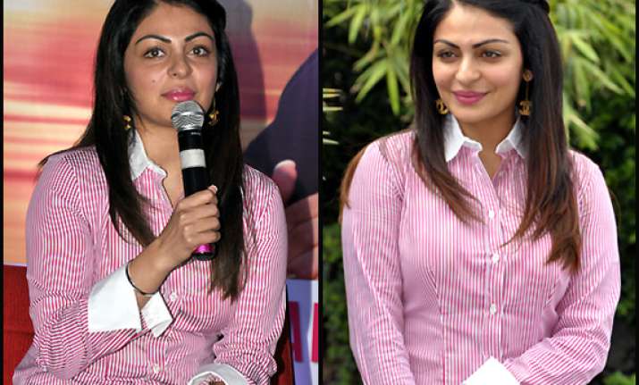 i want to empower women says neeru bajwa