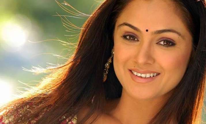 parthepan feels simran is a great singer