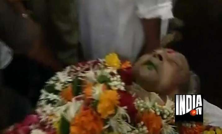 pran s body taken to crematorium