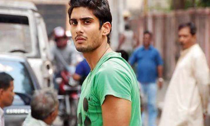 prateik nervous about his first solo film
