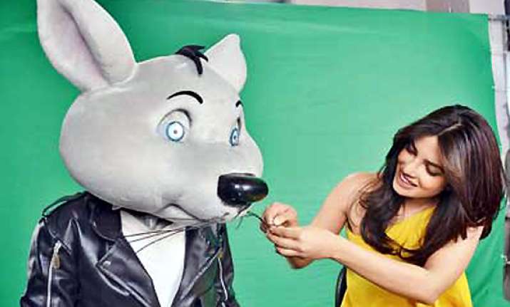 priyanka goes exotic with bheegi billi