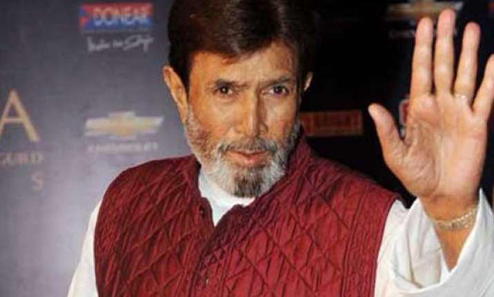rajesh khanna back home from hospital