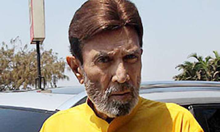 rajesh khanna hale and hearty says son in law akshay kumar
