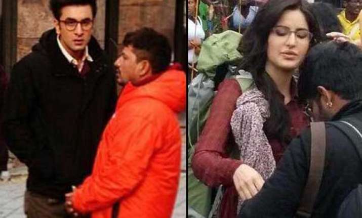 ranbir katrina enjoying privacy while shooting jagga jasoos