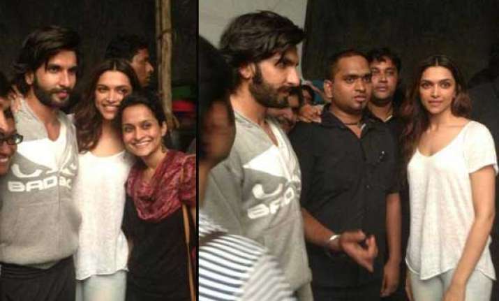 ranveer and deepika spotted at ram leela wrap up event view
