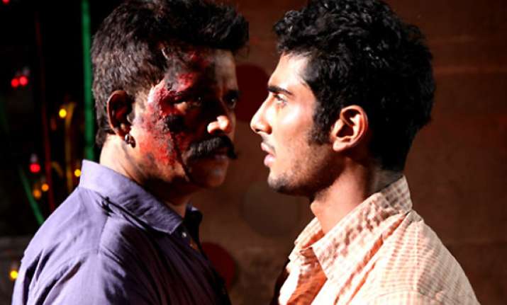 ravi kishan livid defends prateik see pics