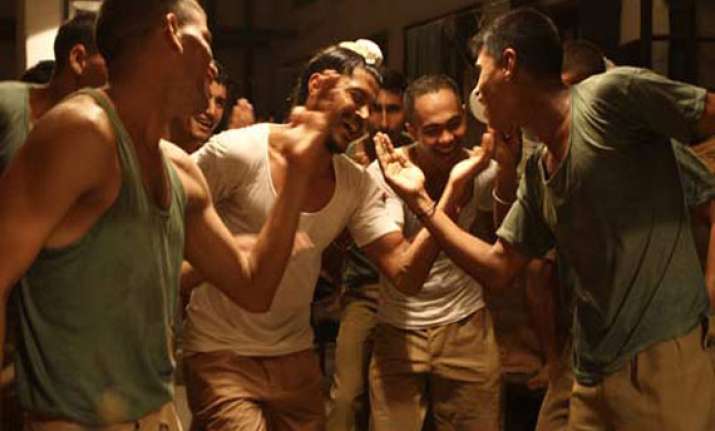 right wing group wants song dropped from bhaag milkha bhaag