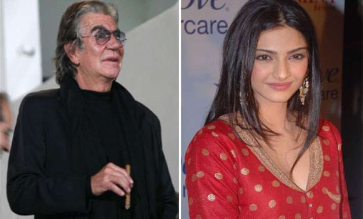 roberto cavalli finds sonam kapoor most beautiful