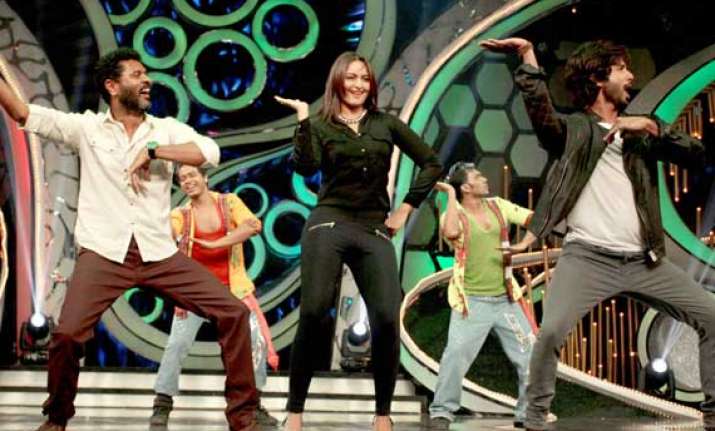 shahid sonakshi prabhu deva promote r... rajkumar on did