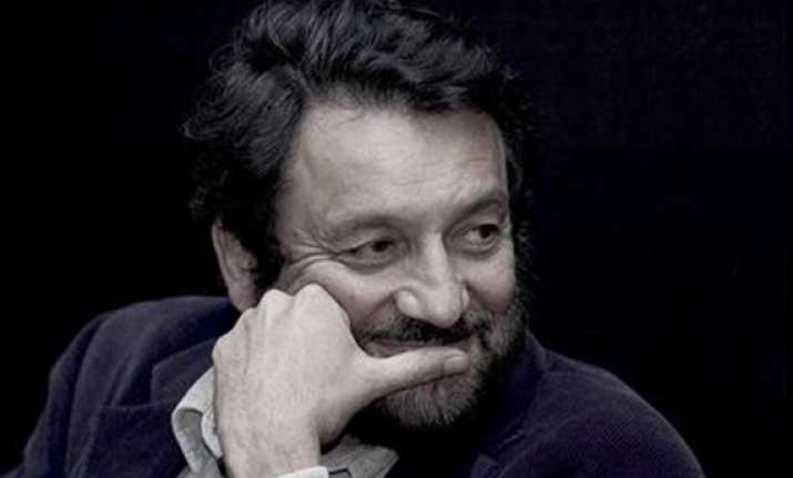shekhar kapur praises fiery indian youth