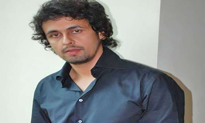 singer sonu nigaam s mother passes away