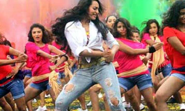 sonakshi not an ideal dance teacher