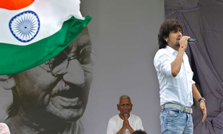 sonu niigaam supports anna hazare