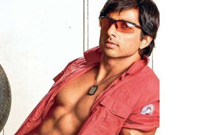 sonu sood teams up with nagarjuna for next telugu film