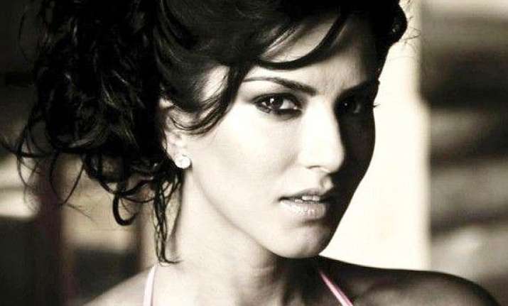 sunny leone i feel i ve been accepted by audiences. it is a