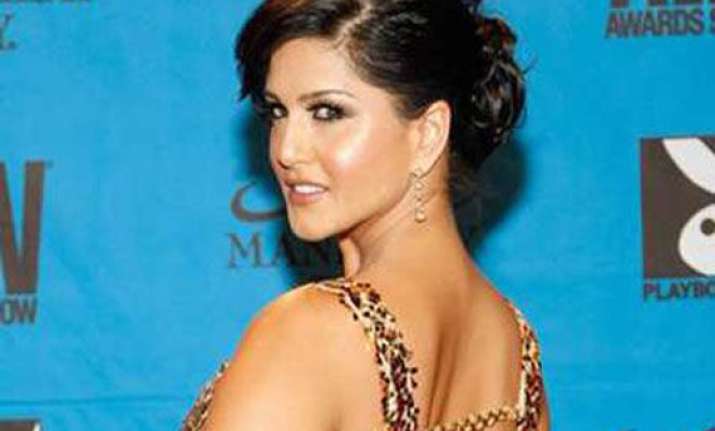 sunny leone s jism 2 song mannat leaked on internet