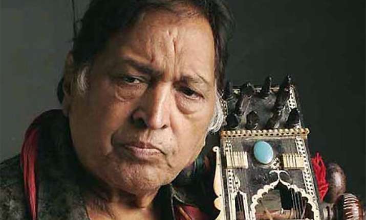 ustad sultan khan laid to rest in jodhpur