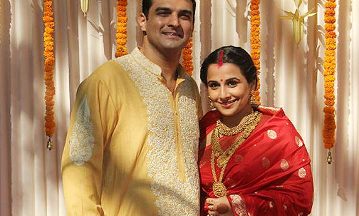 vidya balan s wedding at the edge of breaking see pics
