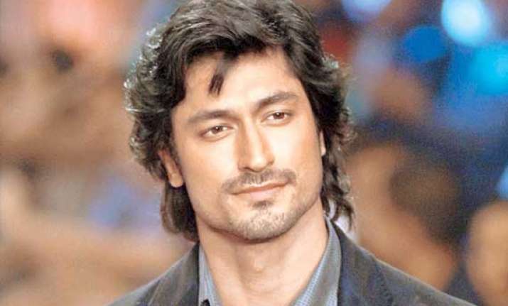 vidyut jamwal opts out of sooraj barjatya s next because of