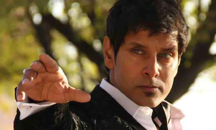 vikram likely to team up with vijay milton