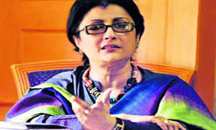 wanted a producer for aparna sen