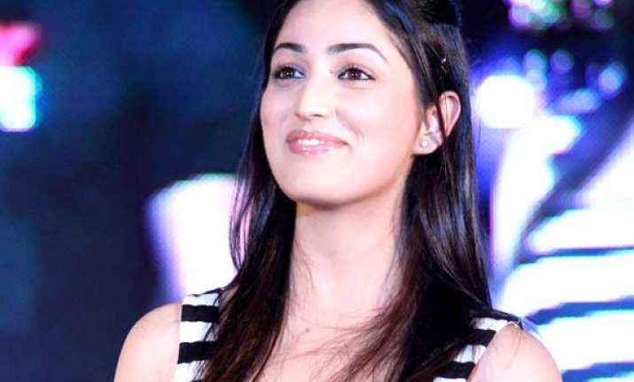 yami gautam trolled on twitter for endorsing fairness cream