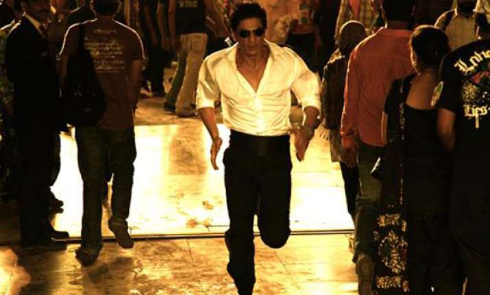 3d version of ra.one to hit theatres today says srk