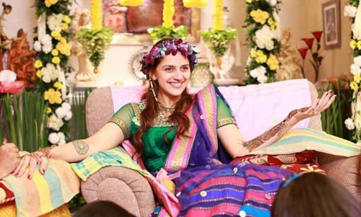 ahana deol wedding see inside pictures from mehendi ceremony
