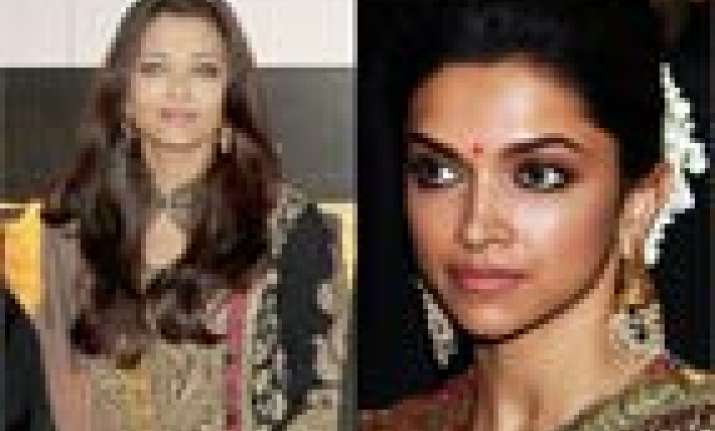 rajinikanth s kochadaiiyaan first launch aishwarya present