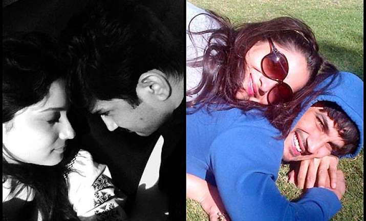ankita lokhande posts cozy pictures with beau sushant singh