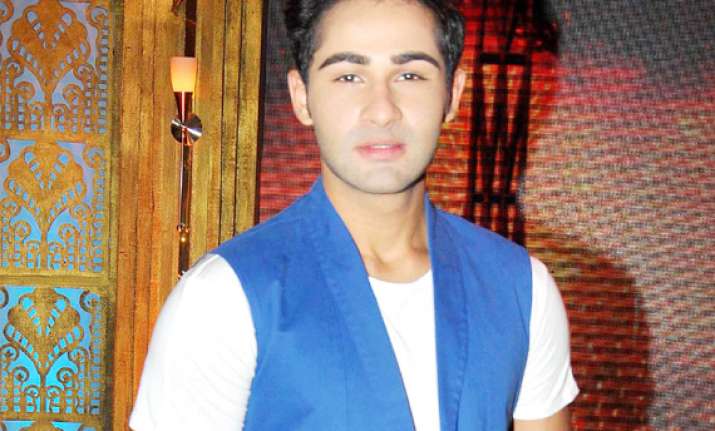 i ve got a family pack no six pack armaan jain