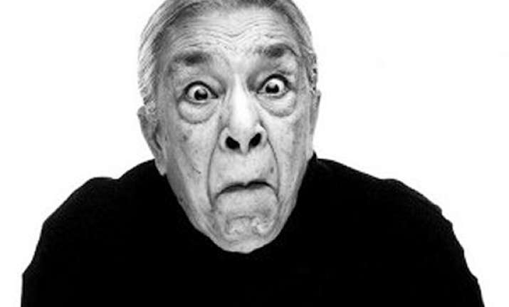 bollywood remains heart broken due to zohra sehgal s death
