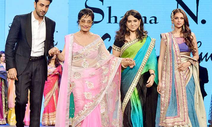 celebrities on ramp for cancer patients see pics