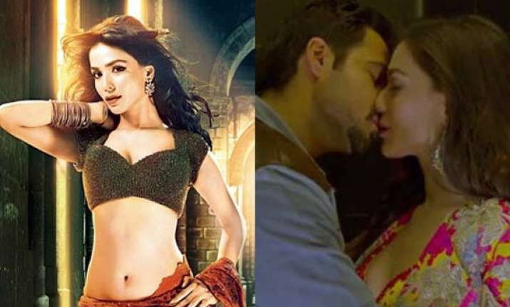 humaima didn t find emraan shameless in real life