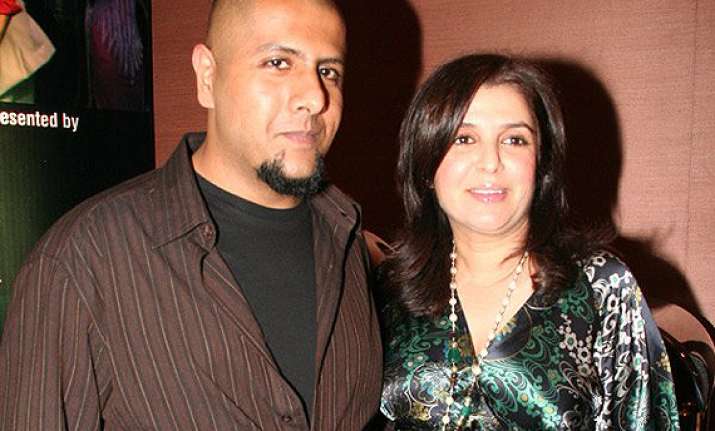 farah makes vishal dadlani do bizarre things