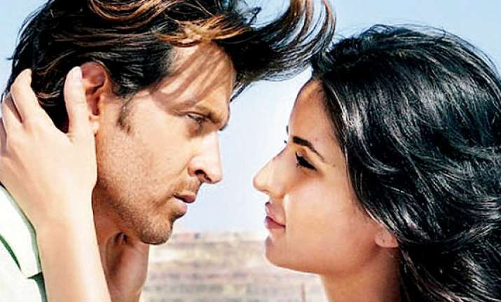 Is love sparking between Hrithik  and Katrina with Bang 