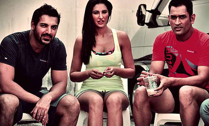 nargis john dhoni urge people to stay fit