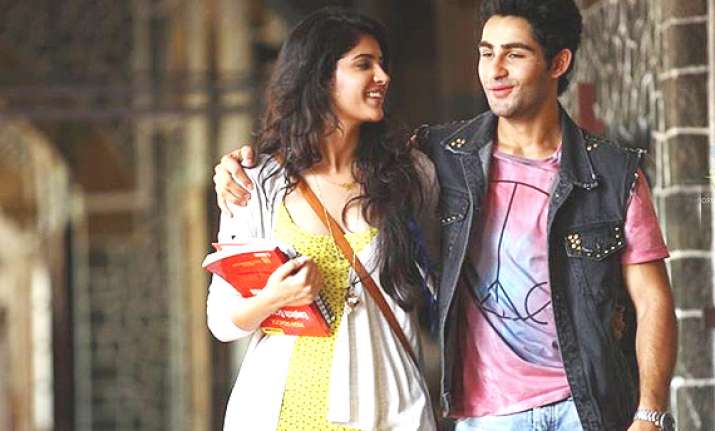 lekar hum deewana dil movie review armaan and deeksha make
