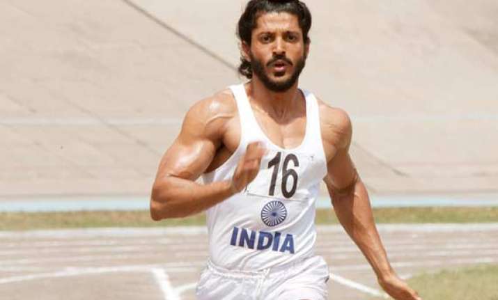 bhaag milkha bhaag wins top honours at iifa 2014