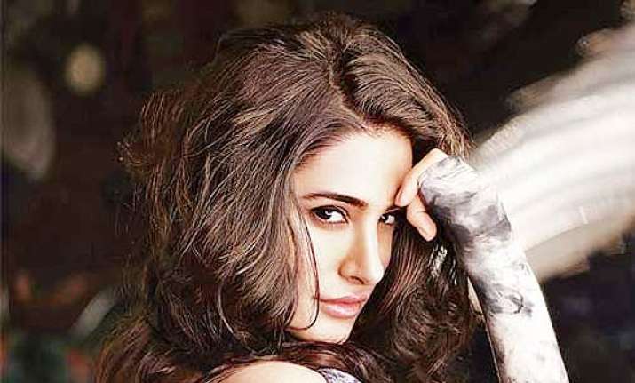 nargis fakhri sheds 3 kilos in 6 days see pics