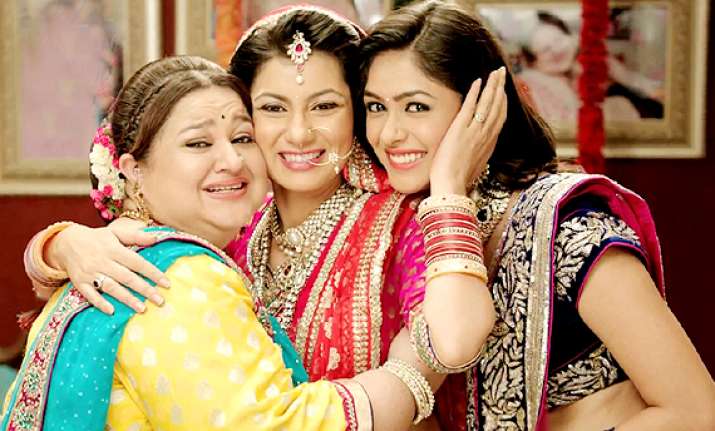 kumkum bhagya suresh pragya get engaged