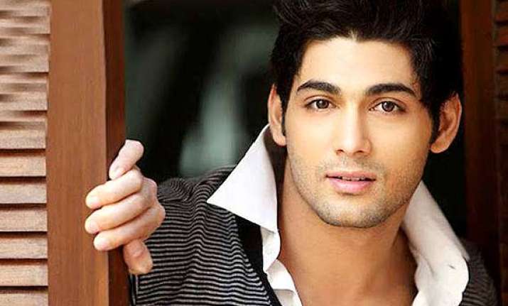 ruslaan mumtaz shoots whole night for jee le zara see pics