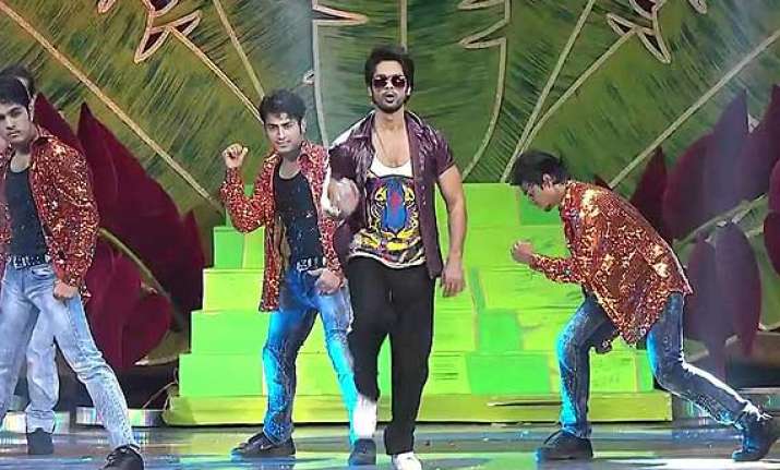 shahid kapoor to perform in london next month