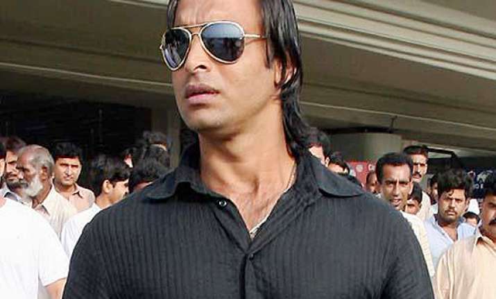 shoaib akhtar to judge indian talent on tv show